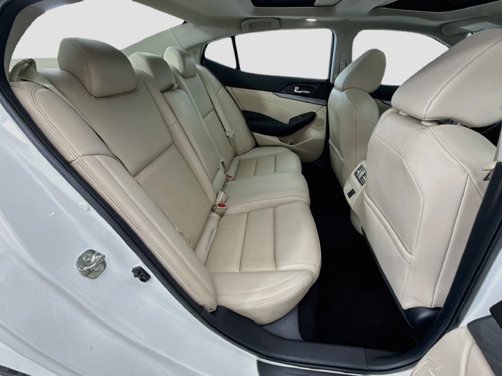Used 2018 Nissan Maxima 3.5 SL FWD image 21