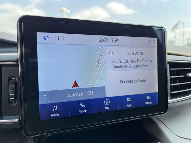 Certified 2022 Ford Explorer XLT w/ Equipment Group 202A image 19