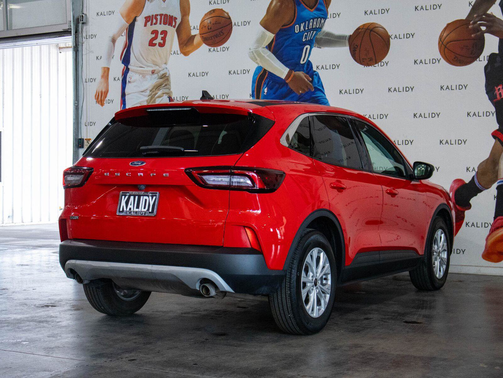 Used 2024 Ford Escape Active FWD image 25