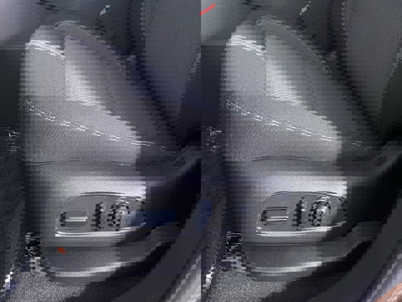 Certified 2024 Chevrolet Blazer LT w/ Convenience Package image 9