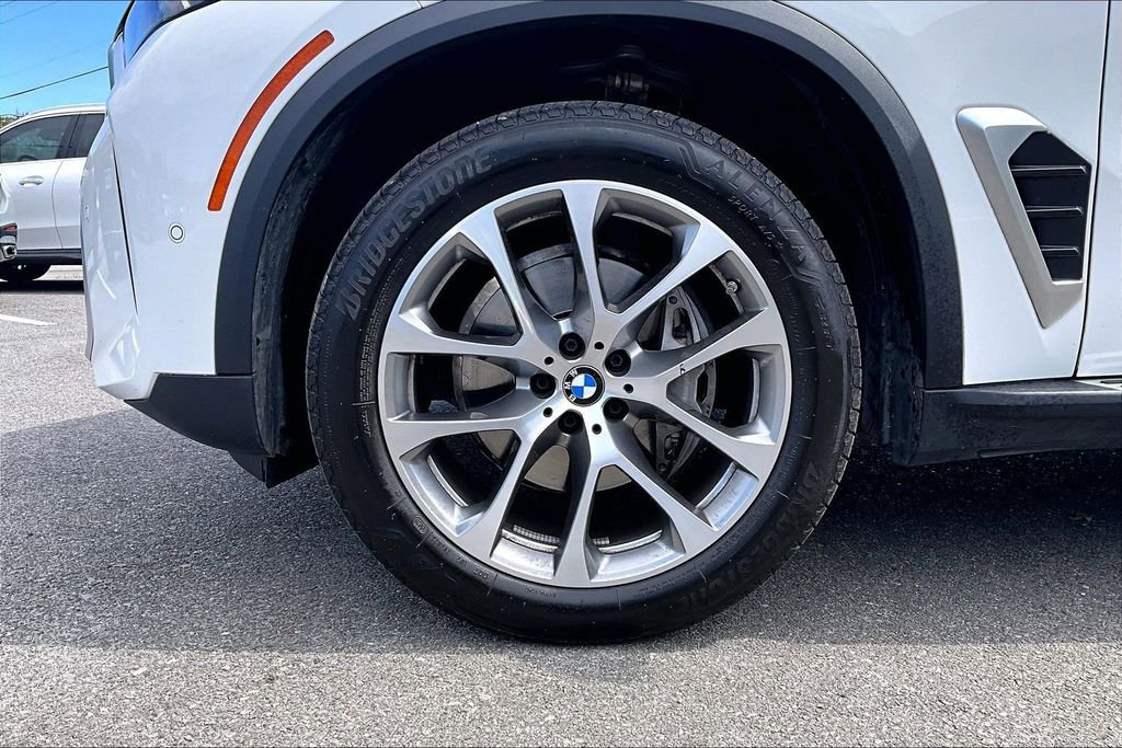 Used 2026 BMW X5 sDrive40i image 35