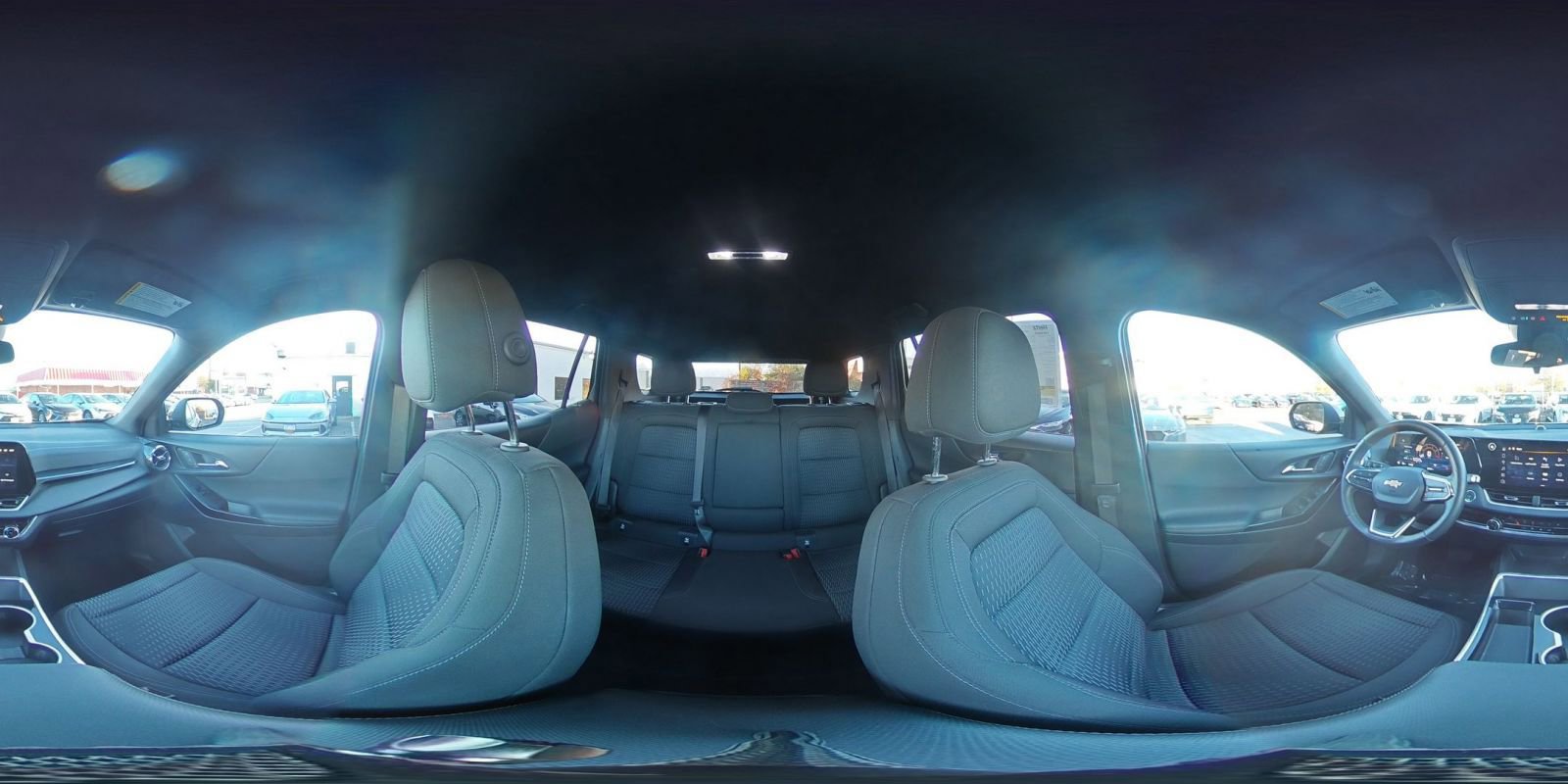 Used 2025 Chevrolet Equinox LT image 41