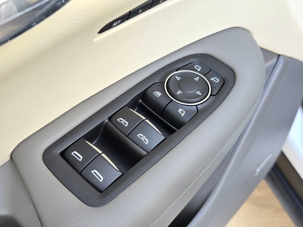 Used 2022 Cadillac XT6 Premium Luxury w/ Technology Package image 26