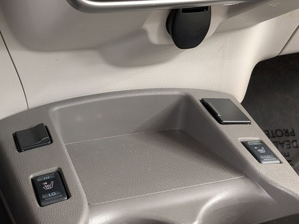 Used 2017 Nissan Leaf SV image 24