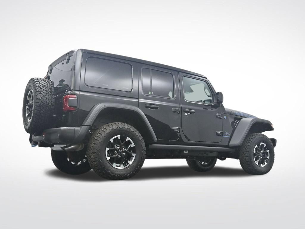 Used 2025 Jeep Wrangler Unlimited Rubicon 4xe w/ Steel Bumper Group AWD/4WD image 32