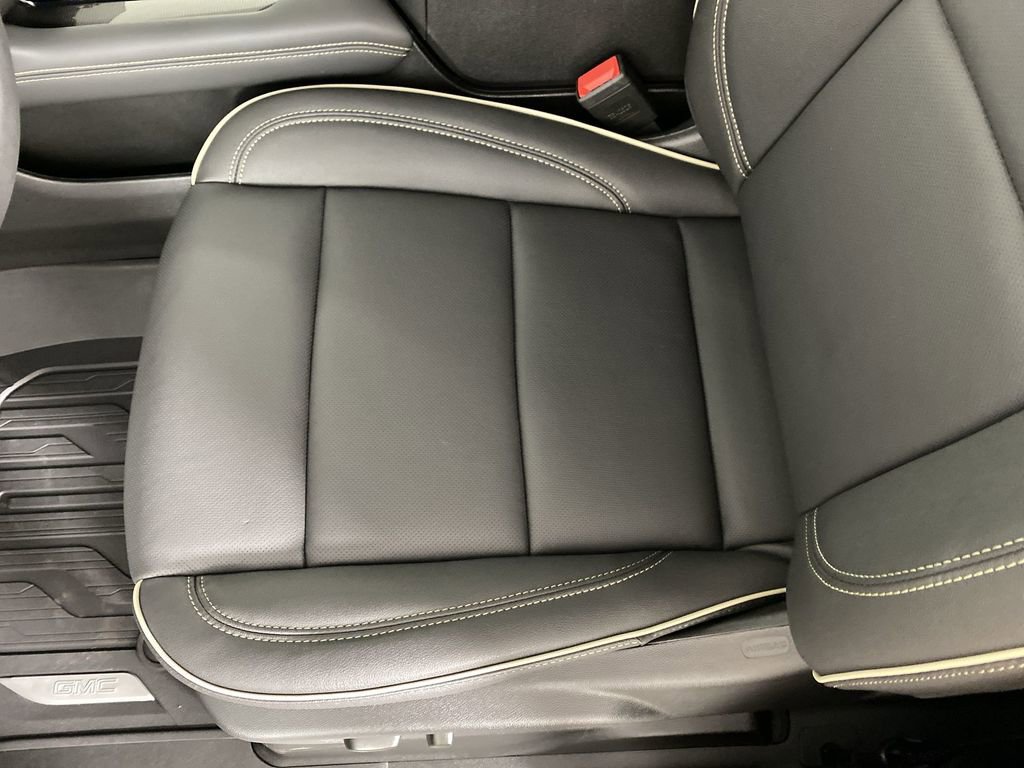 New 2026 GMC Yukon Elevation image 20