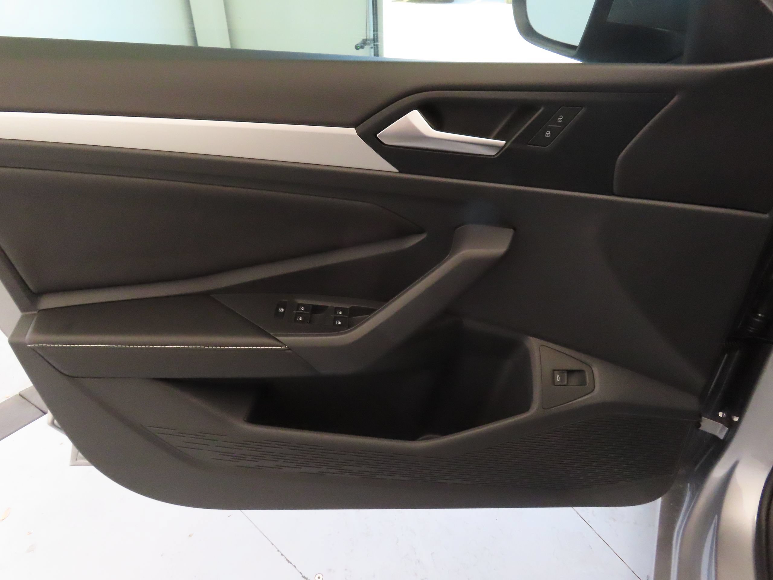 New 2026 Volkswagen Jetta Sport FWD image 10