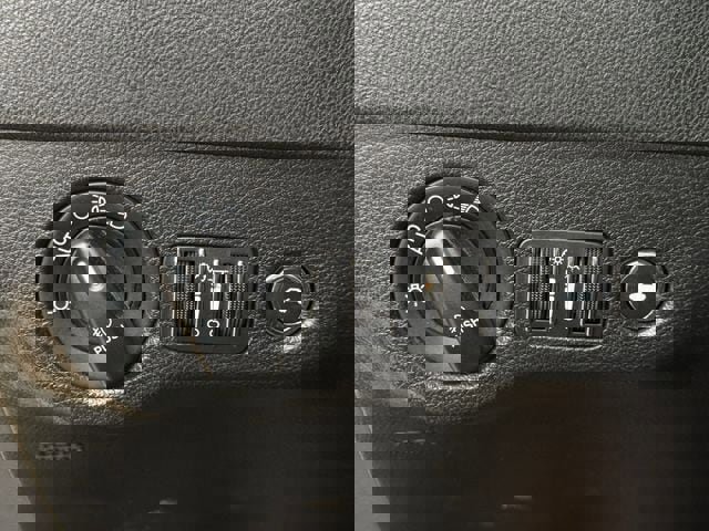 Used 2020 Dodge Charger Scat Pack w/ Driver Convenience Group RWD image 24