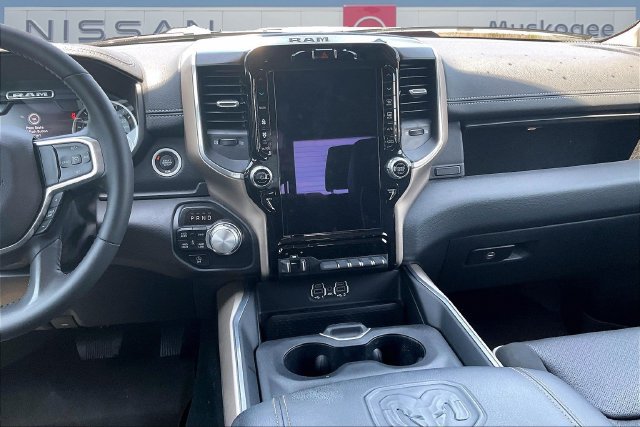 Used 2021 RAM 1500 Laramie AWD/4WD image 10