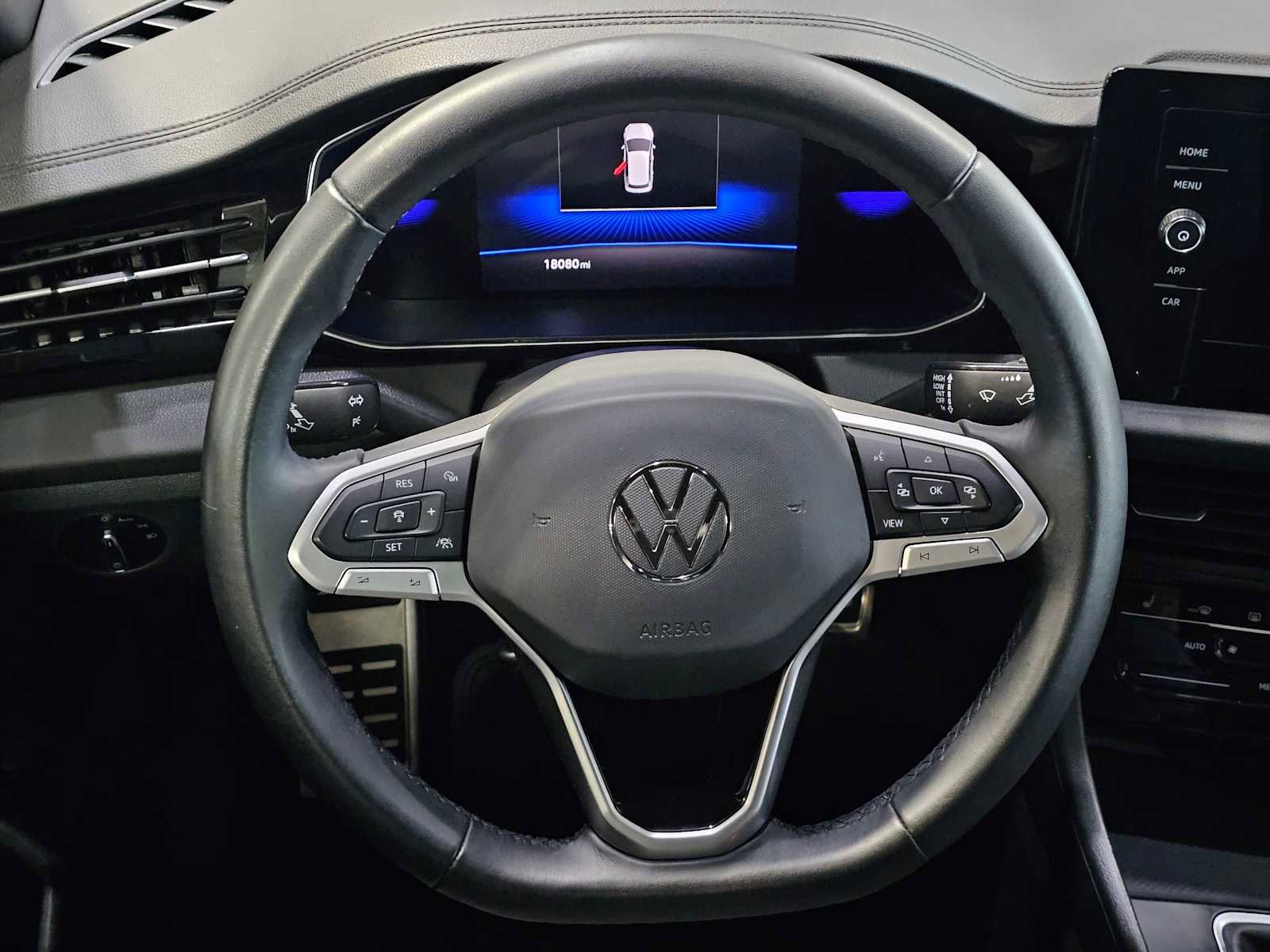Used 2025 Volkswagen Jetta Sport FWD image 19