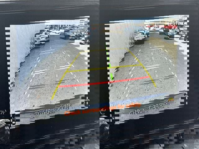 Used 2025 Toyota RAV4 XLE image 18