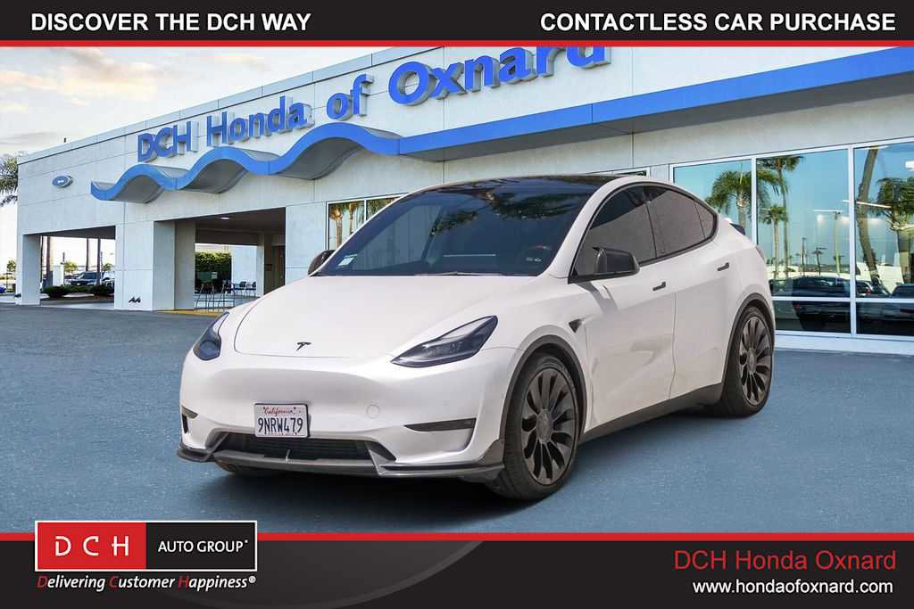 Used 2022 Tesla Model Y Performance AWD/4WD image 1
