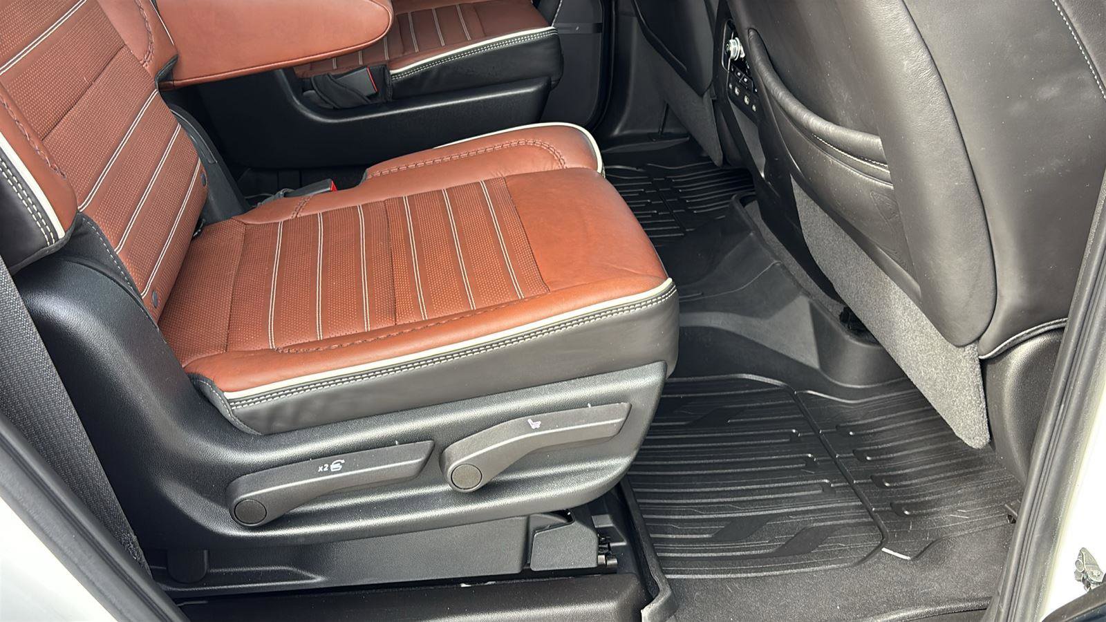 Certified 2023 GMC Yukon Denali Ultimate image 21