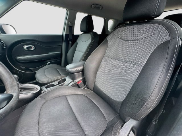 Used 2019 Kia Soul + FWD image 21