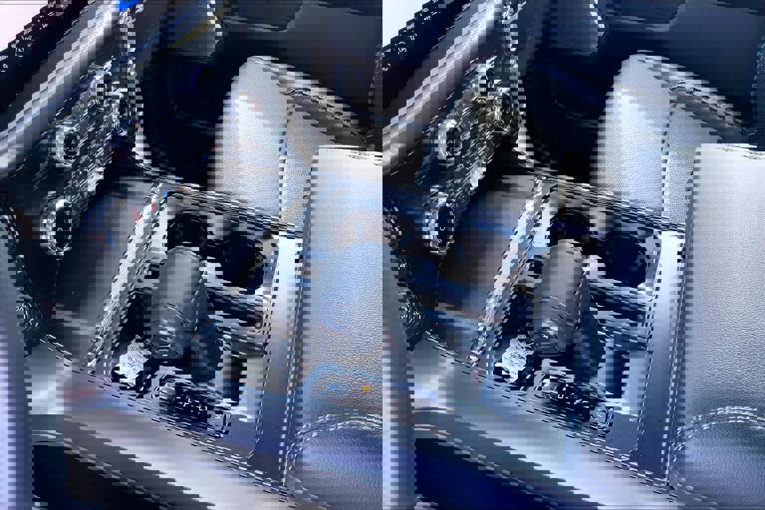 Certified 2024 Ford F150 Lariat w/ Equipment Group 502A High image 16