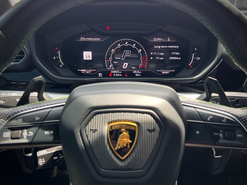 Used 2022 Lamborghini Urus image 68