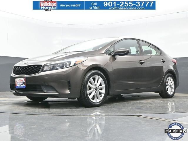 Used 2017 Kia Forte LX w/ LX Popular Package image 17