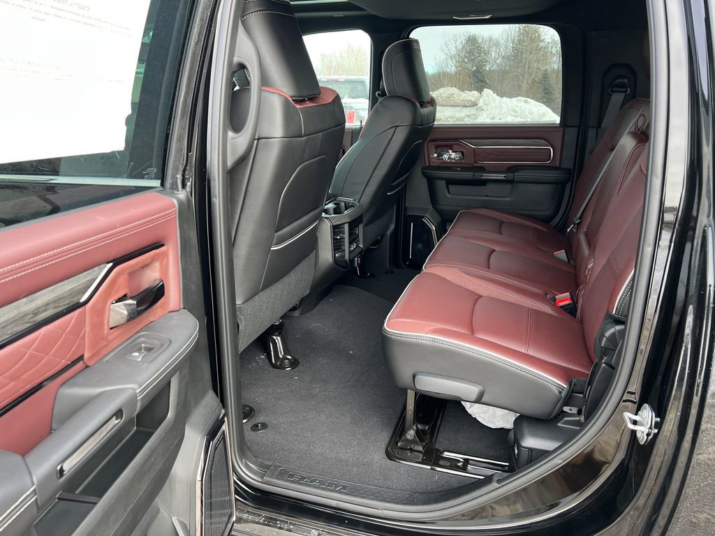 New 2026 RAM 3500 Limited AWD/4WD image 17