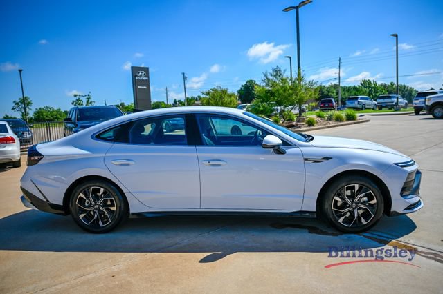Used 2024 Hyundai Sonata SEL FWD image 6