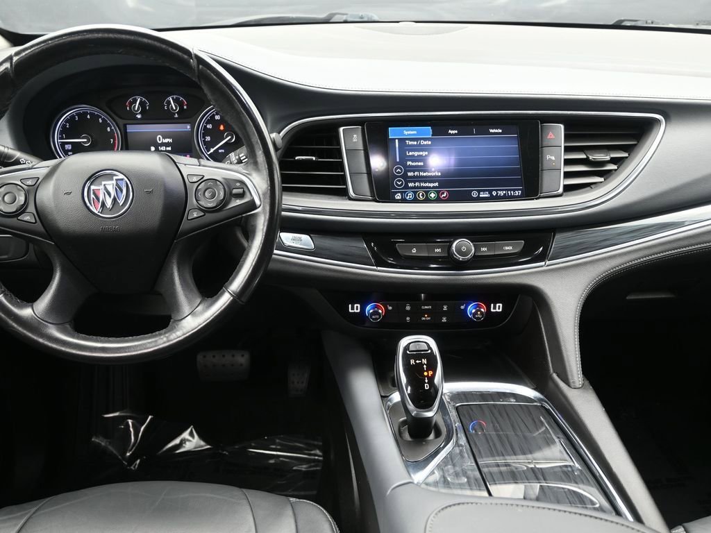 Used 2020 Buick Enclave Essence image 15
