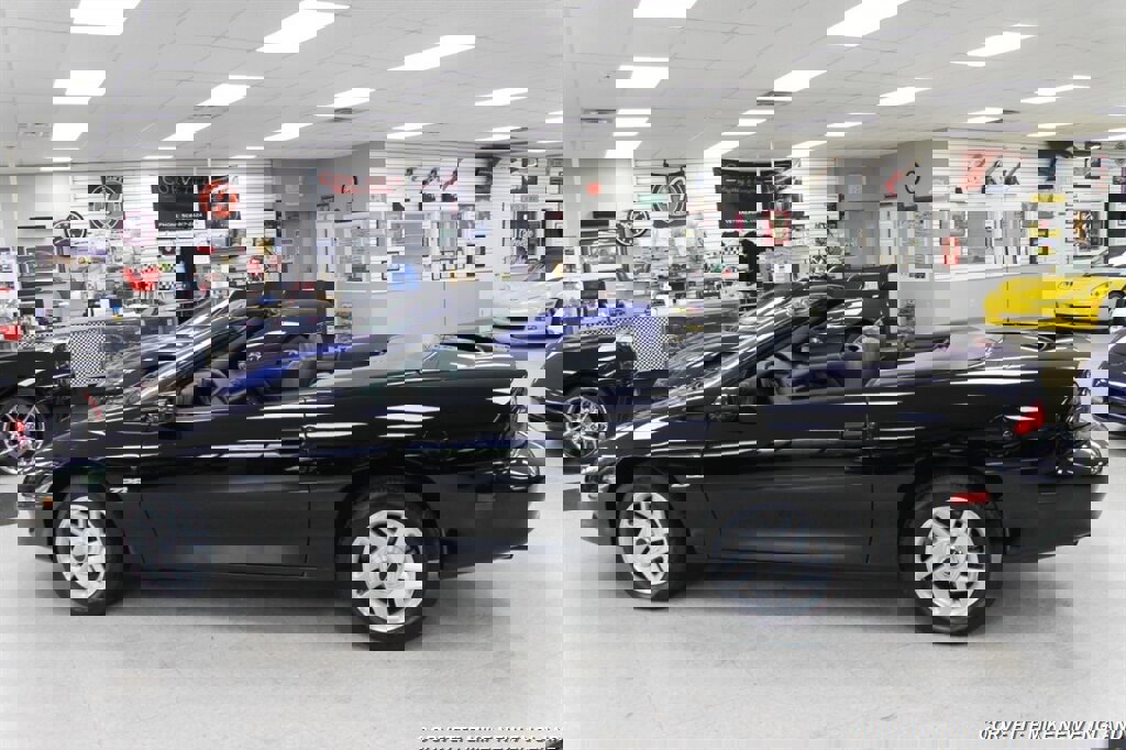 Used 1995 Chevrolet Camaro Z28 image 32