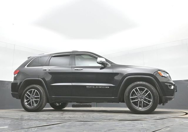 Used 2019 Jeep Grand Cherokee Limited AWD/4WD image 47