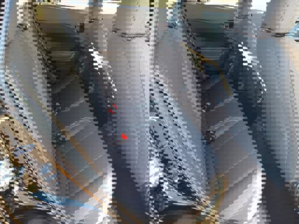 Certified 2025 Subaru Crosstrek 2.0i Premium image 21