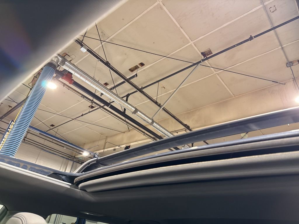 Used 2017 Toyota Highlander XLE image 43