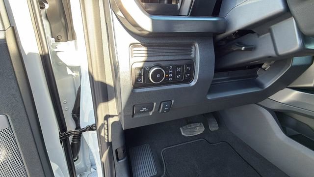 New 2026 Ford F250 Lariat image 31