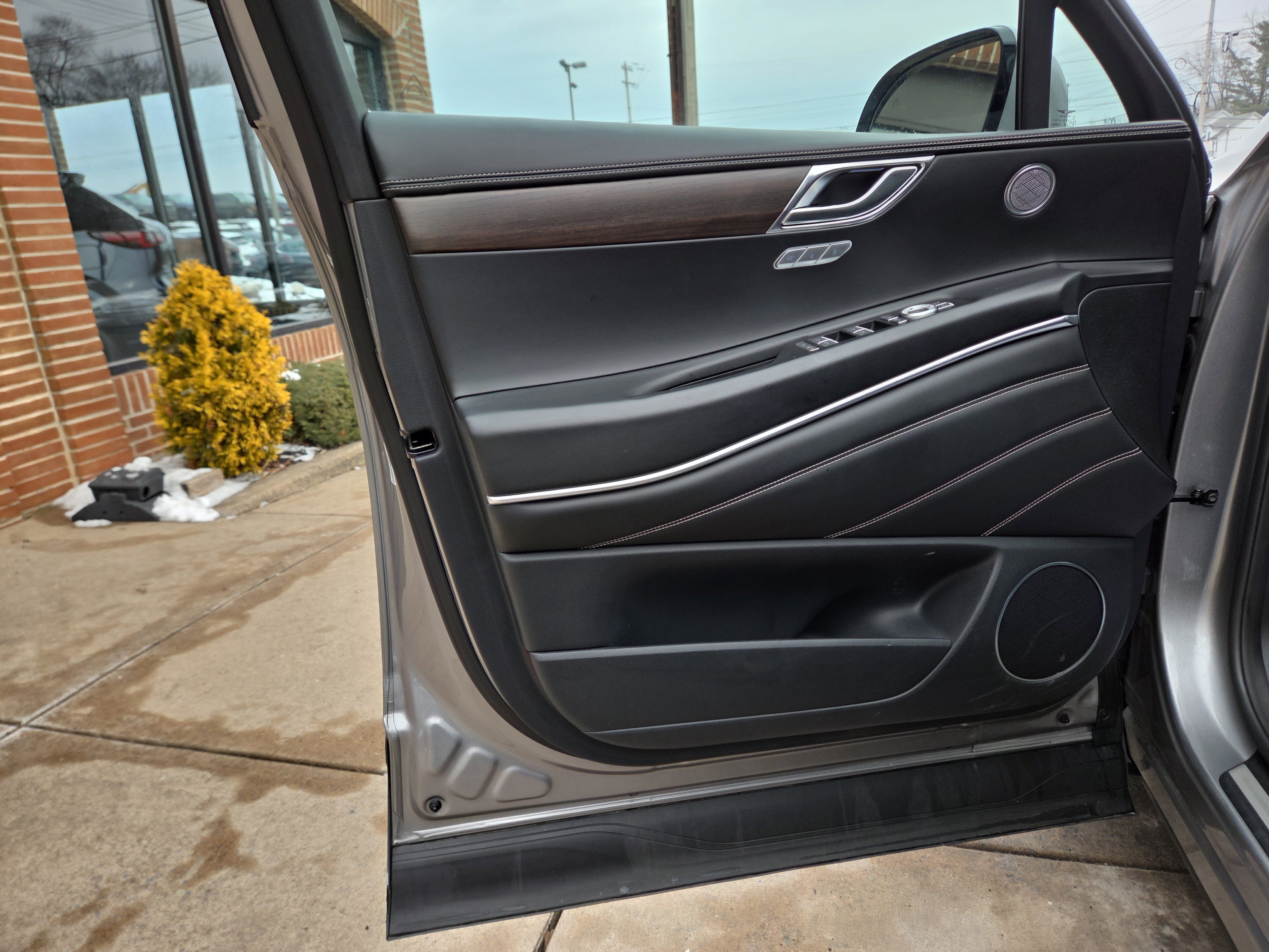 Used 2024 Genesis GV80 3.5T image 15