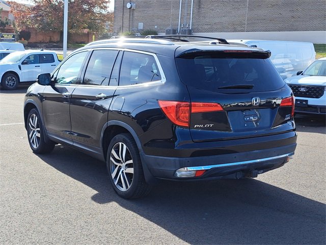 Used 2016 Honda Pilot Elite image 3