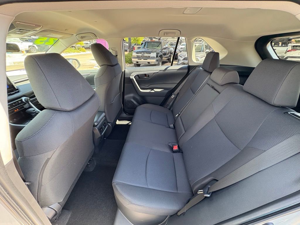Used 2025 Toyota RAV4 LE image 30