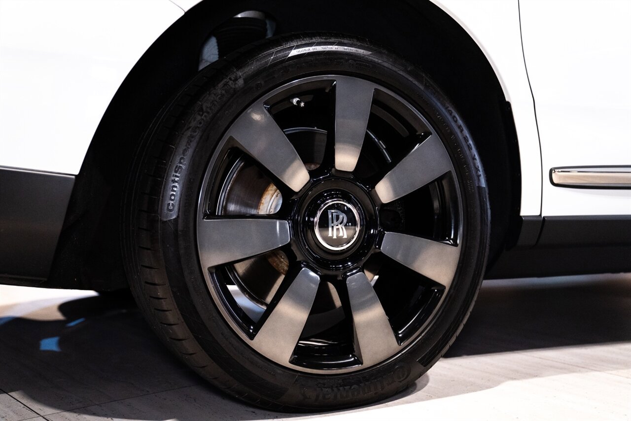 Used 2023 Rolls-Royce Cullinan image 27