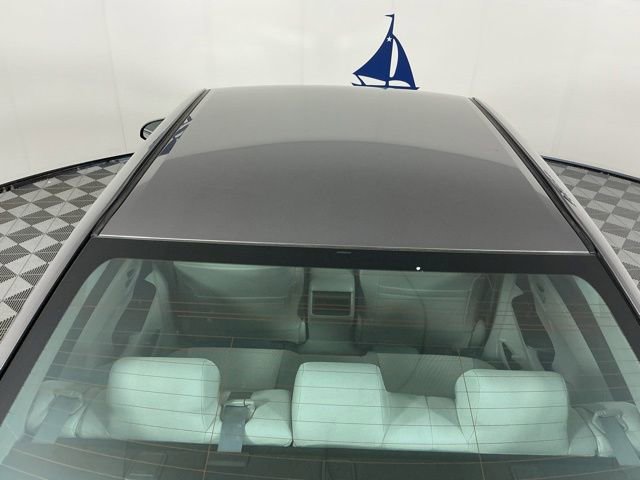 Used 2015 Toyota Camry LE FWD image 14