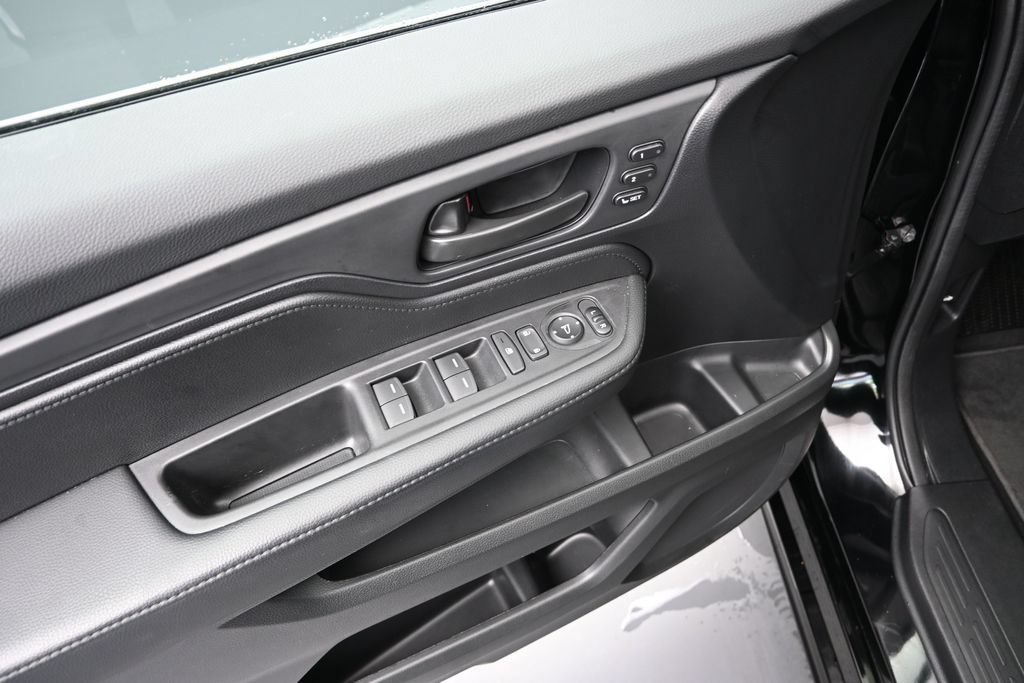 Certified 2025 Honda Odyssey Sport-L image 23