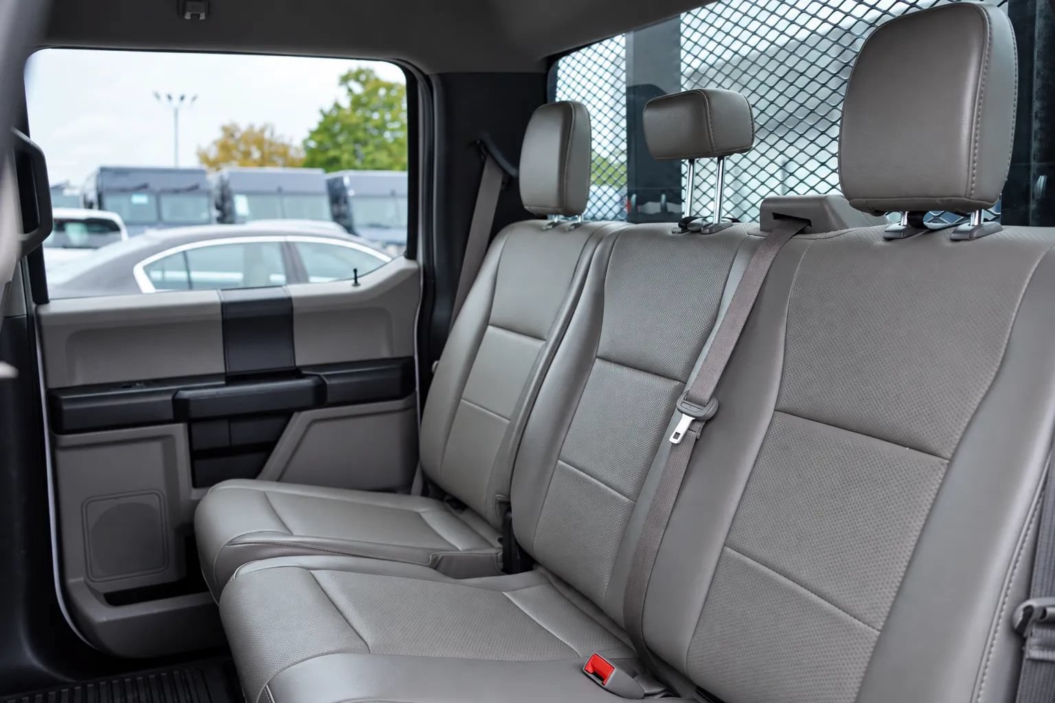 Used 2019 Ford F450 XL w/ Power Equipment Group AWD/4WD image 11