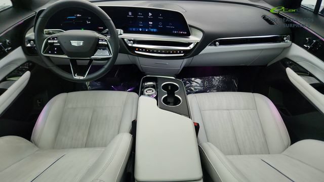 Used 2025 Cadillac Lyriq Luxury w/ LPO, Floor Liner Package RWD image 22