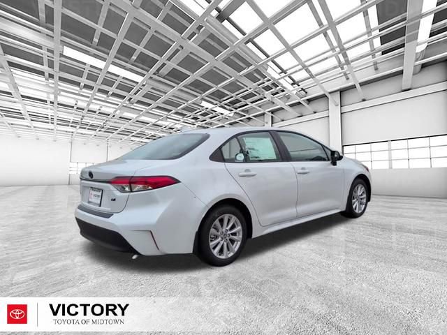 Used 2026 Toyota Corolla LE w/ LE Premium Package FWD image 3