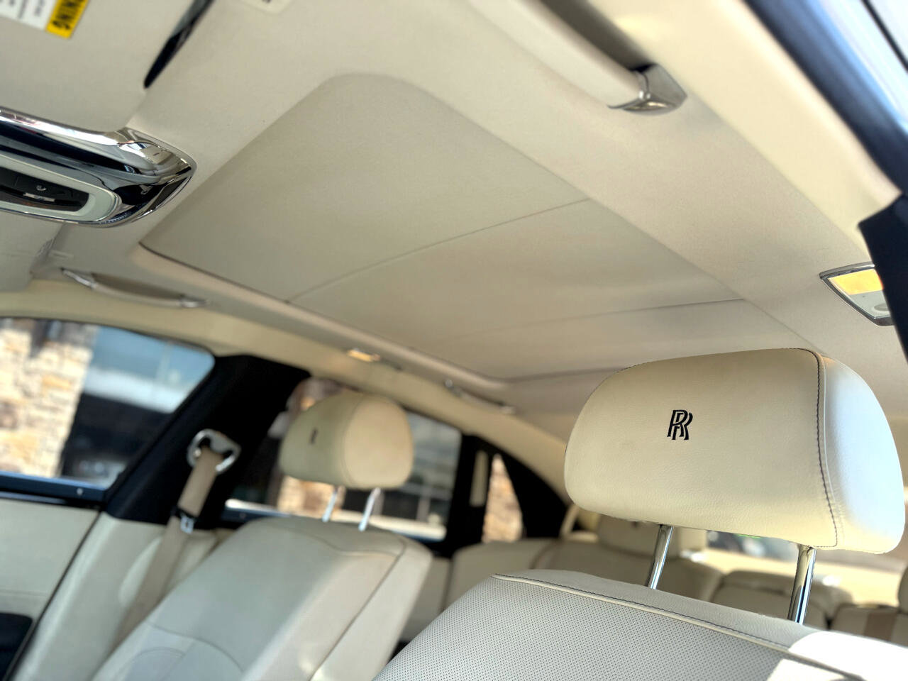 Used 2011 Rolls-Royce Ghost image 22