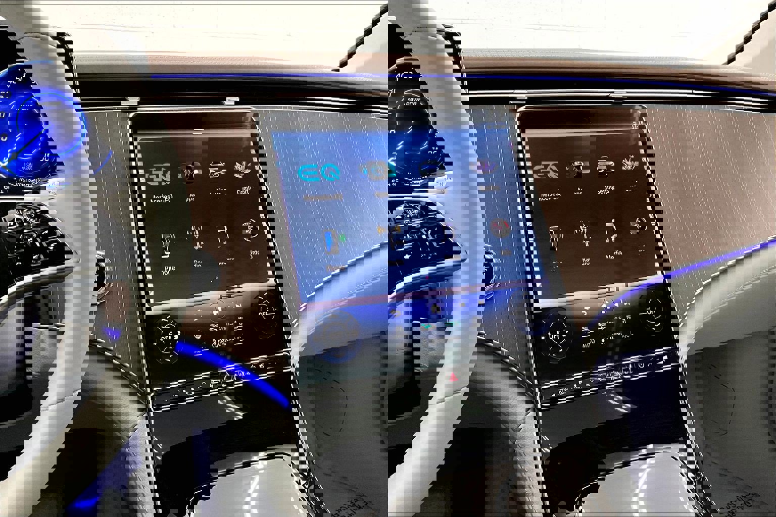 Certified 2022 Mercedes-Benz EQS 450+ Sedan image 5