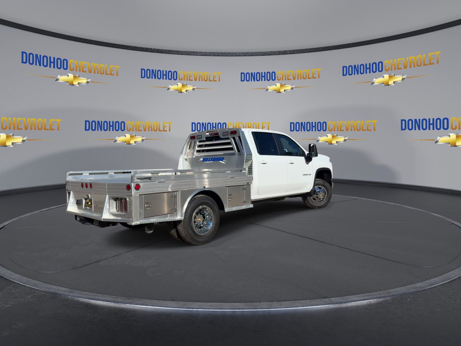 New 2026 Chevrolet Silverado 3500 LT w/ Convenience Package image 8