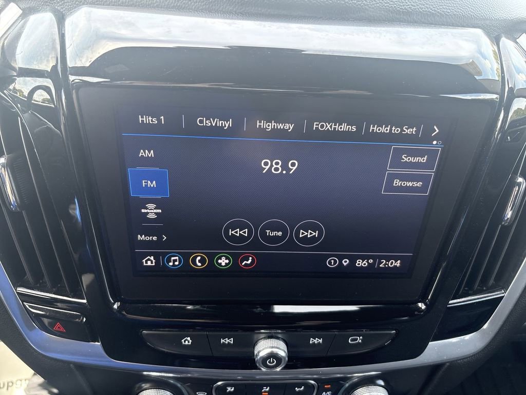 Certified 2023 Chevrolet Traverse LT image 13