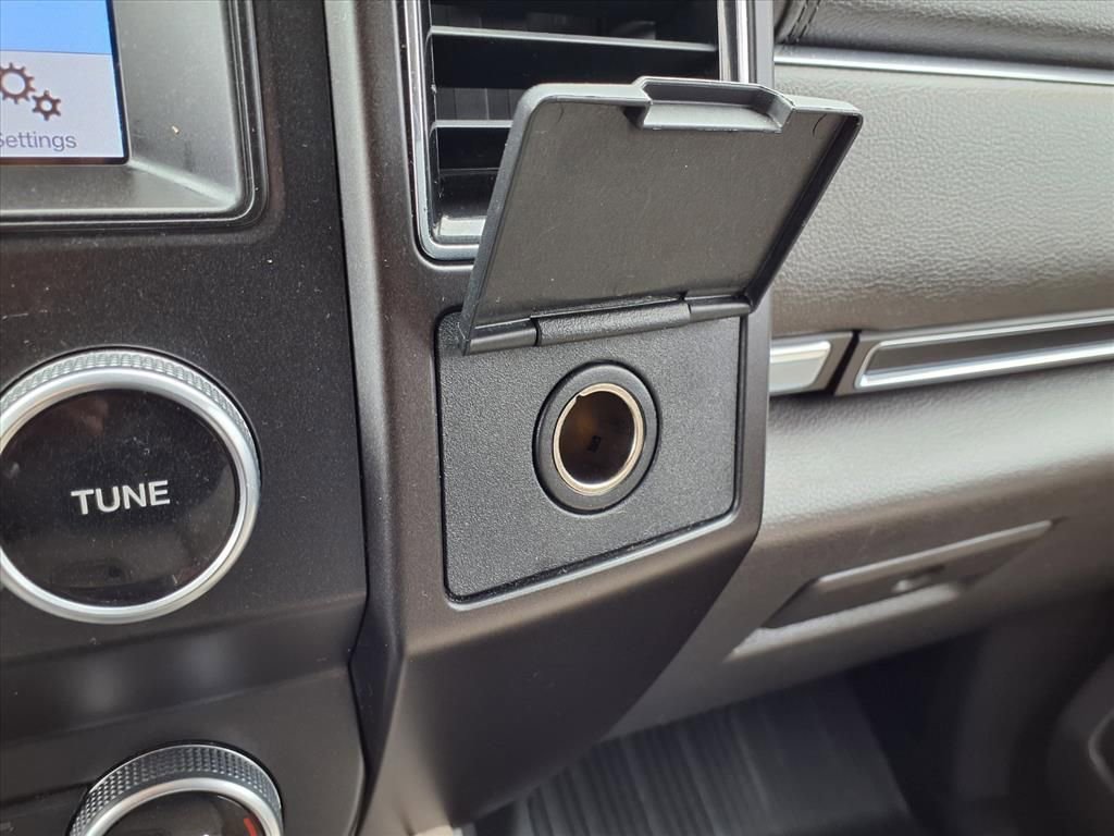 Used 2019 Ford Expedition Limited w/ Driver Assistance Package image 13