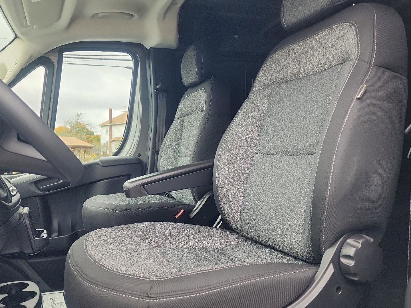 New 2026 RAM ProMaster 1500 w/ Convenience Group image 11