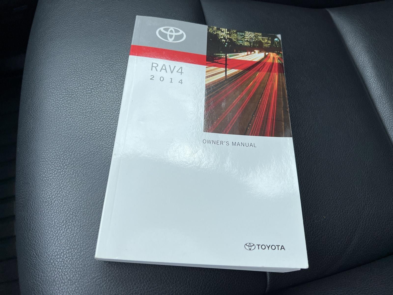 Used 2014 Toyota RAV4 Limited w/ Technology Package AWD/4WD image 24