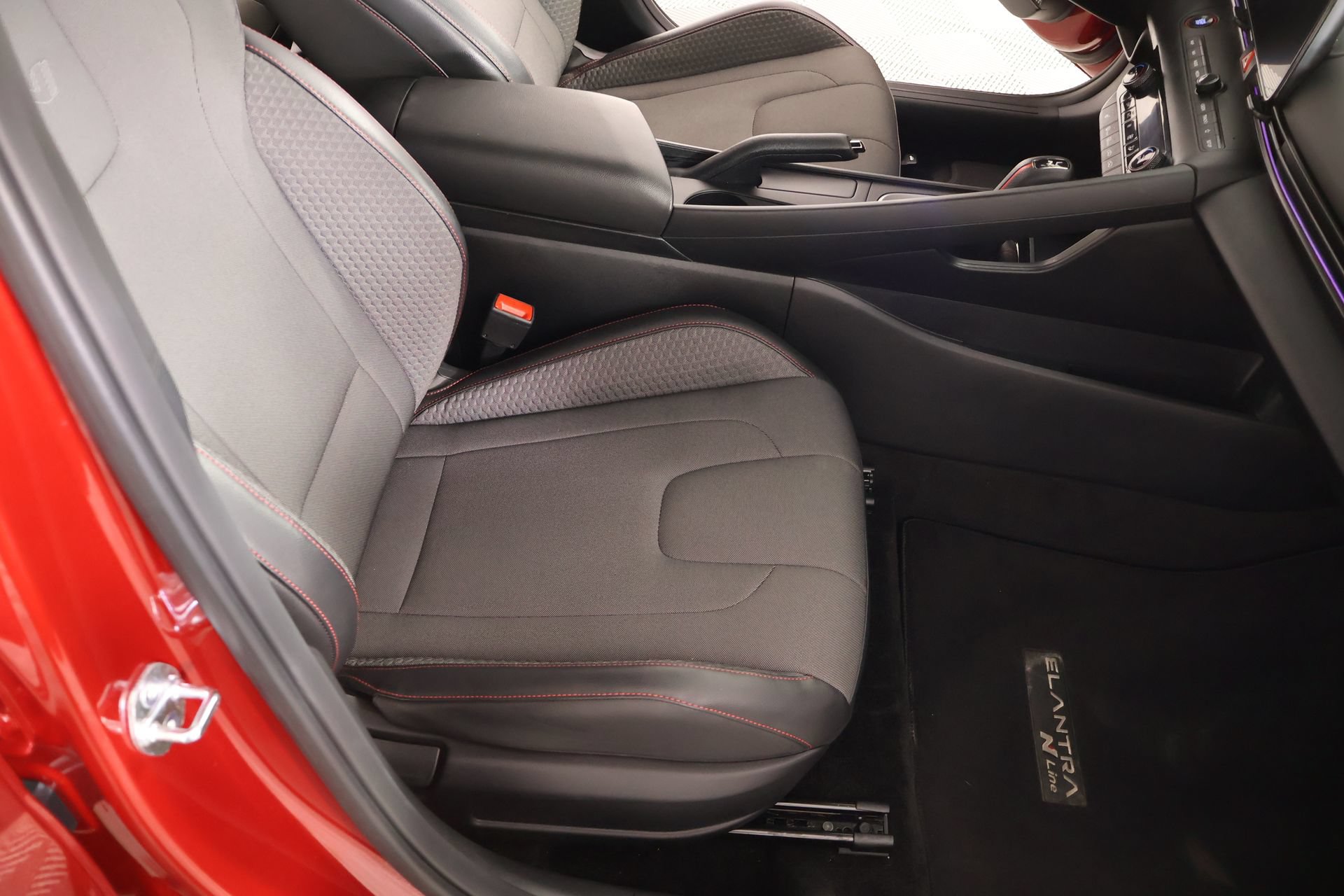 Used 2025 Hyundai Elantra N Line FWD image 14