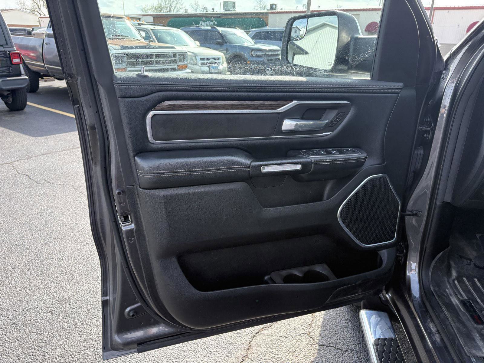 Used 2020 RAM 1500 Laramie image 3