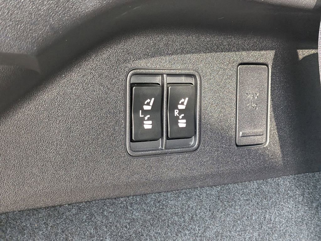 Used 2018 Lexus RX 350L AWD image 7