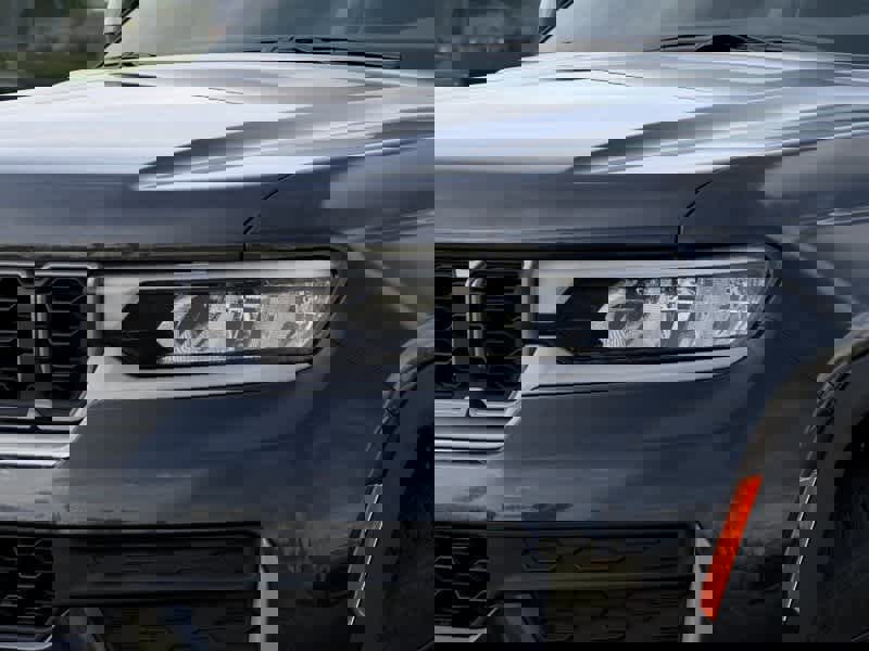 New 2026 Jeep Grand Cherokee Altitude image 10