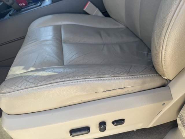 Used 2014 Ford Expedition XLT w/ Leather Seating Package image 4